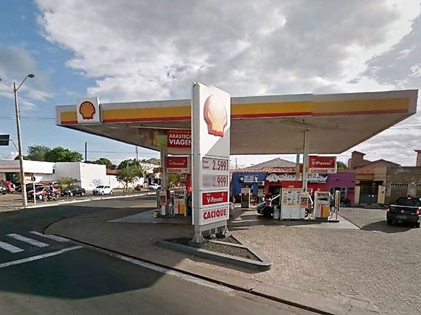 Confira as razões por trás da redução de até R$ 0,30 na gasolina pela Petrobras